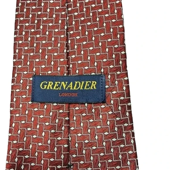 GRENADIER LONDON MENS DARK BURGUNDY SILK TIE - Picture 2 of 7
